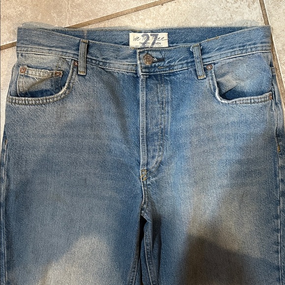 Free People Maggie Straight Ankle Crop Destroyed Jeans 27 Chewed Hem - Picture 5 of 7